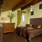 Logis De Hotel