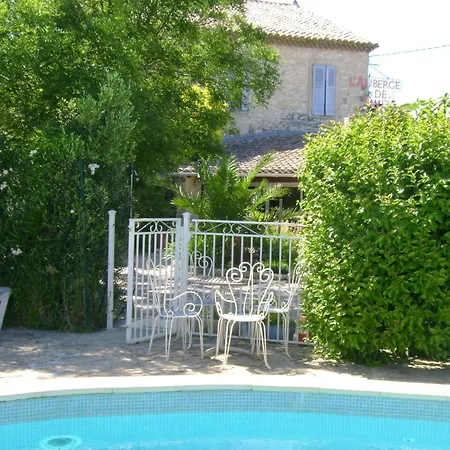 Hotel Logis De 3*