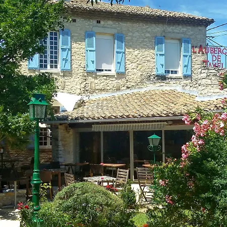 Hotel Logis De 3*