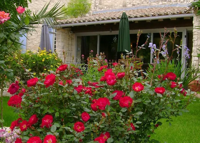 Logis De Tavel